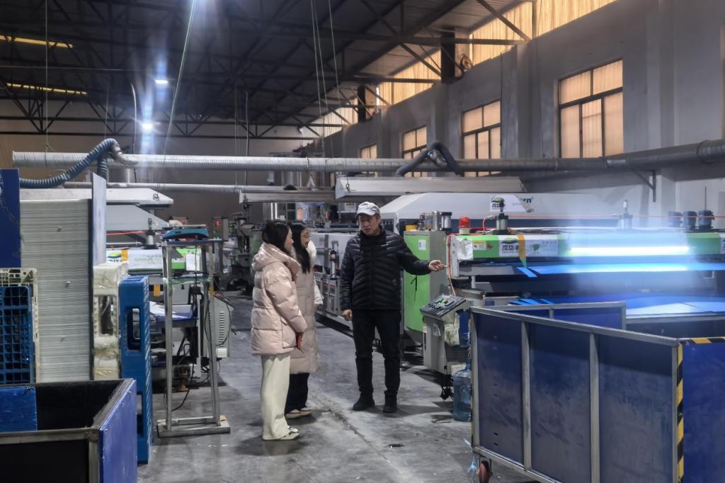 訪企拓崗促就業(yè) 深化合作育新才——商務貿(mào)易系教師赴海岱豐(山東)新材料科技等企業(yè)走訪調(diào)研